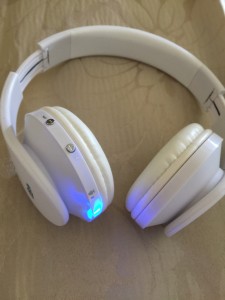 Direct Beat Systems Bluetooth wireless headphones 