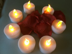 mars tealight candles and petals