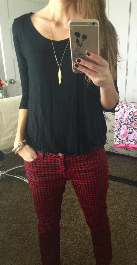 amie with houndstooth jeans 