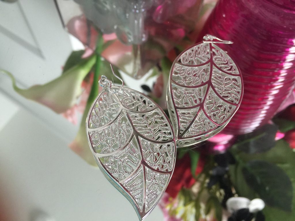 silver leaf earrings 