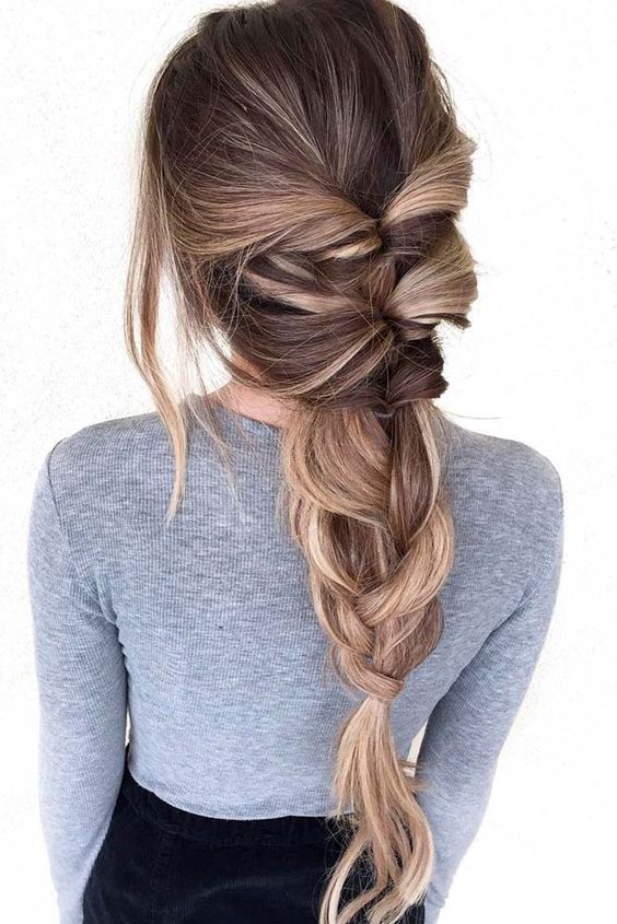 Emily Styles Hair - I love how a simple braid can really show of your  color! How do you wear your hair on a daily basis? ⠀⠀⠀⠀⠀⠀⠀⠀⠀ 1: Top knot/  messy bun⠀⠀⠀⠀⠀⠀⠀⠀⠀