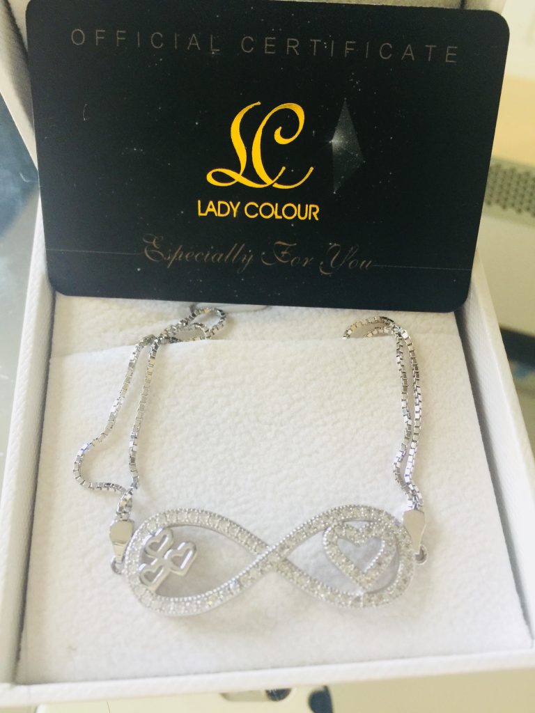 GIVEAWAY: Win a Gorgeous Silver Cubic Zirconia Heart Detailed Infinity Bracelet for Valentine's Day + TONS of Other Prizes