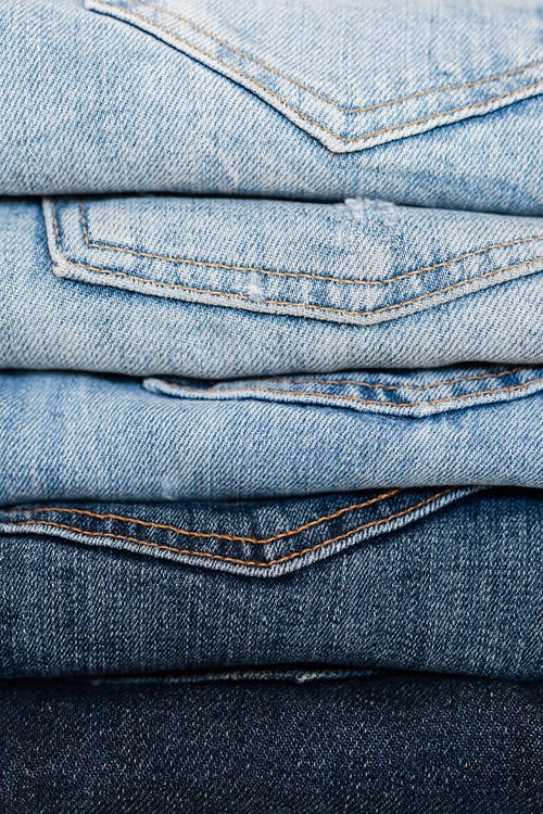 6 Ways to Dress up Jeans